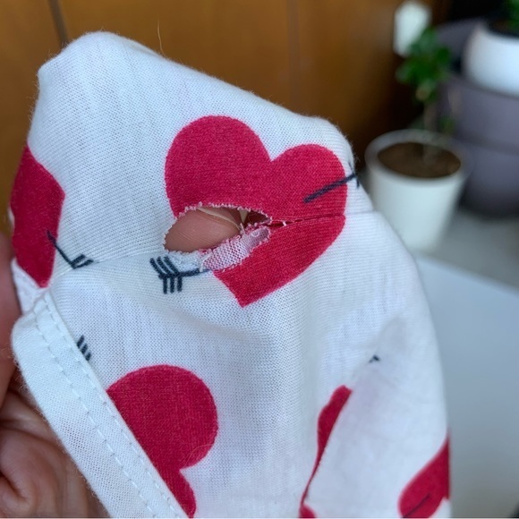 Valentines Day Outfit for your Romeo ot Juliet puppy dog. ‎ Size Small -medium. - Picture 3 of 3